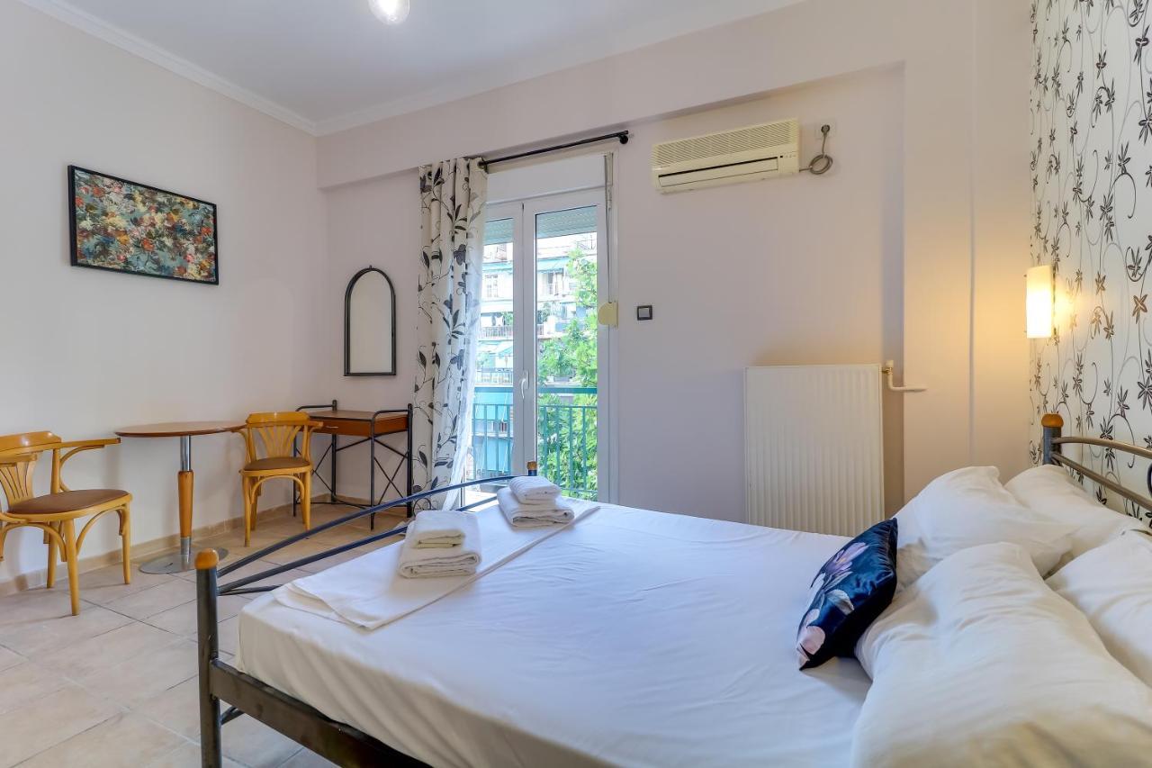 Hoteleros Dionysos Athens Atina Dış mekan fotoğraf
